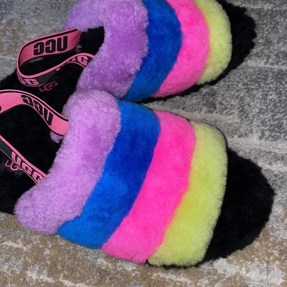 NWOT UGG SLIPPERS size  7 - Picture 8 of 8